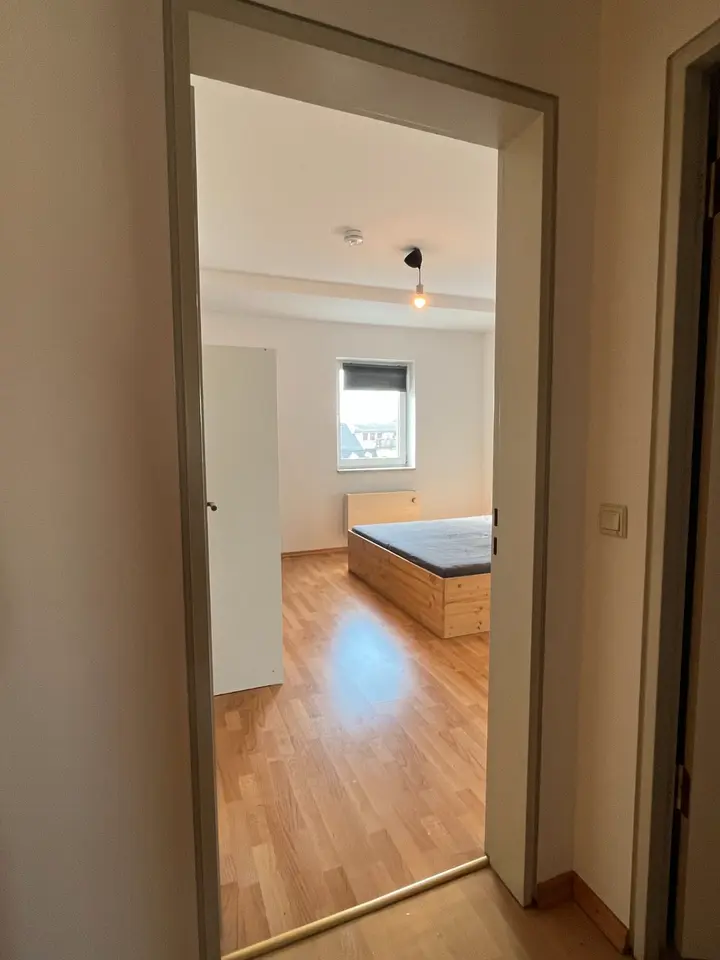 2 Zimmer Wohnung mit 69 m² in Dresden – Bild 6