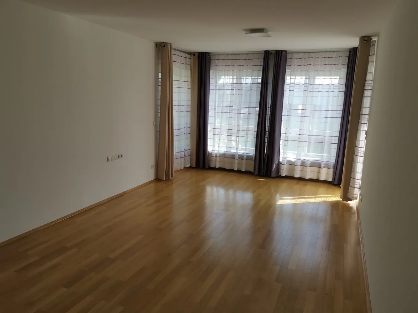 6 Zimmer Haus mit 402 m² in Heilbronn – Bild 5