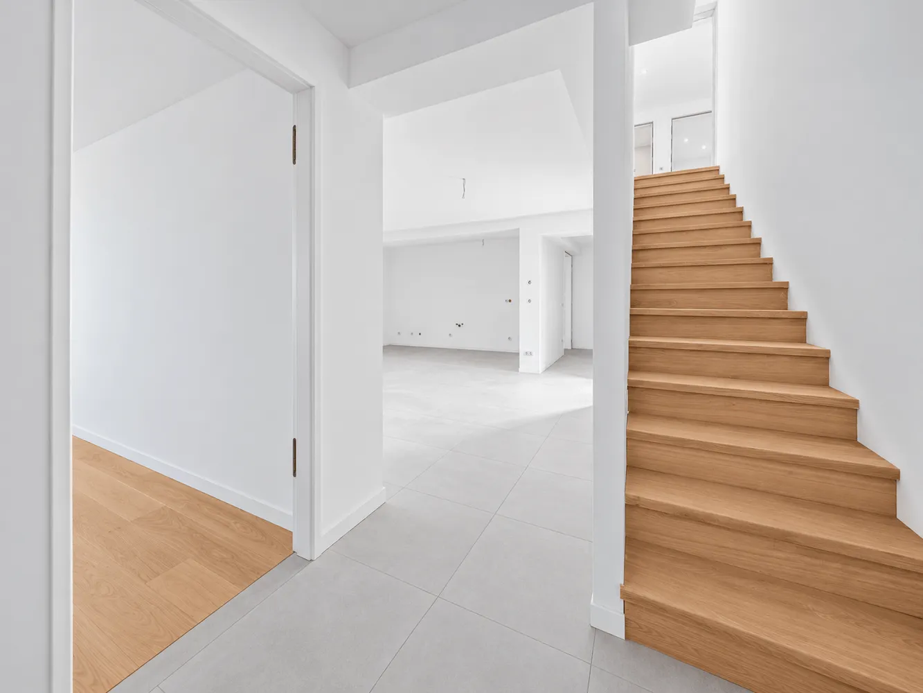 6 room apartment with 212 m² in Munich – Photo 5