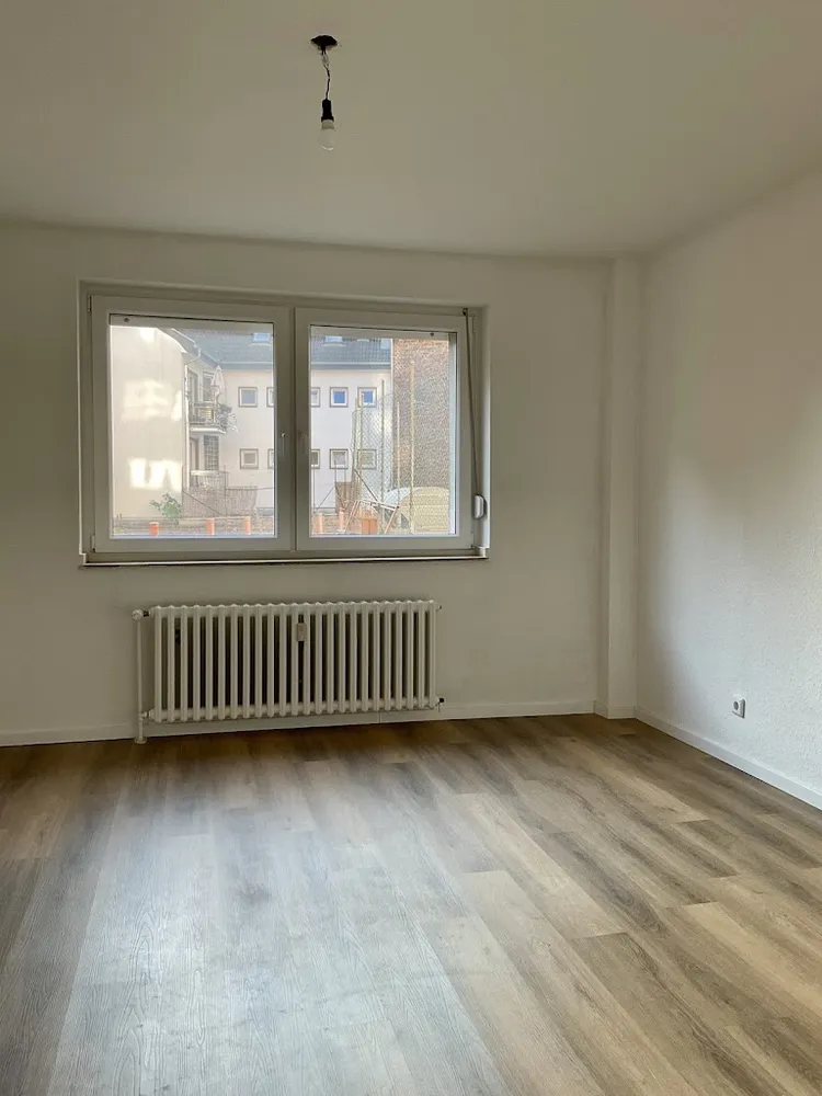 2 Zimmer Wohnung mit 65 m² in Köln – Bild 3