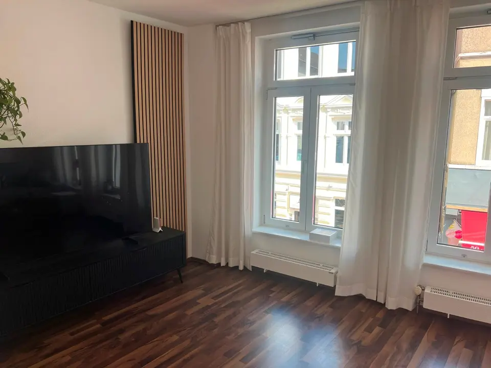 3 Zimmer Wohnung mit 118 m² in Oldenburg – Bild 2