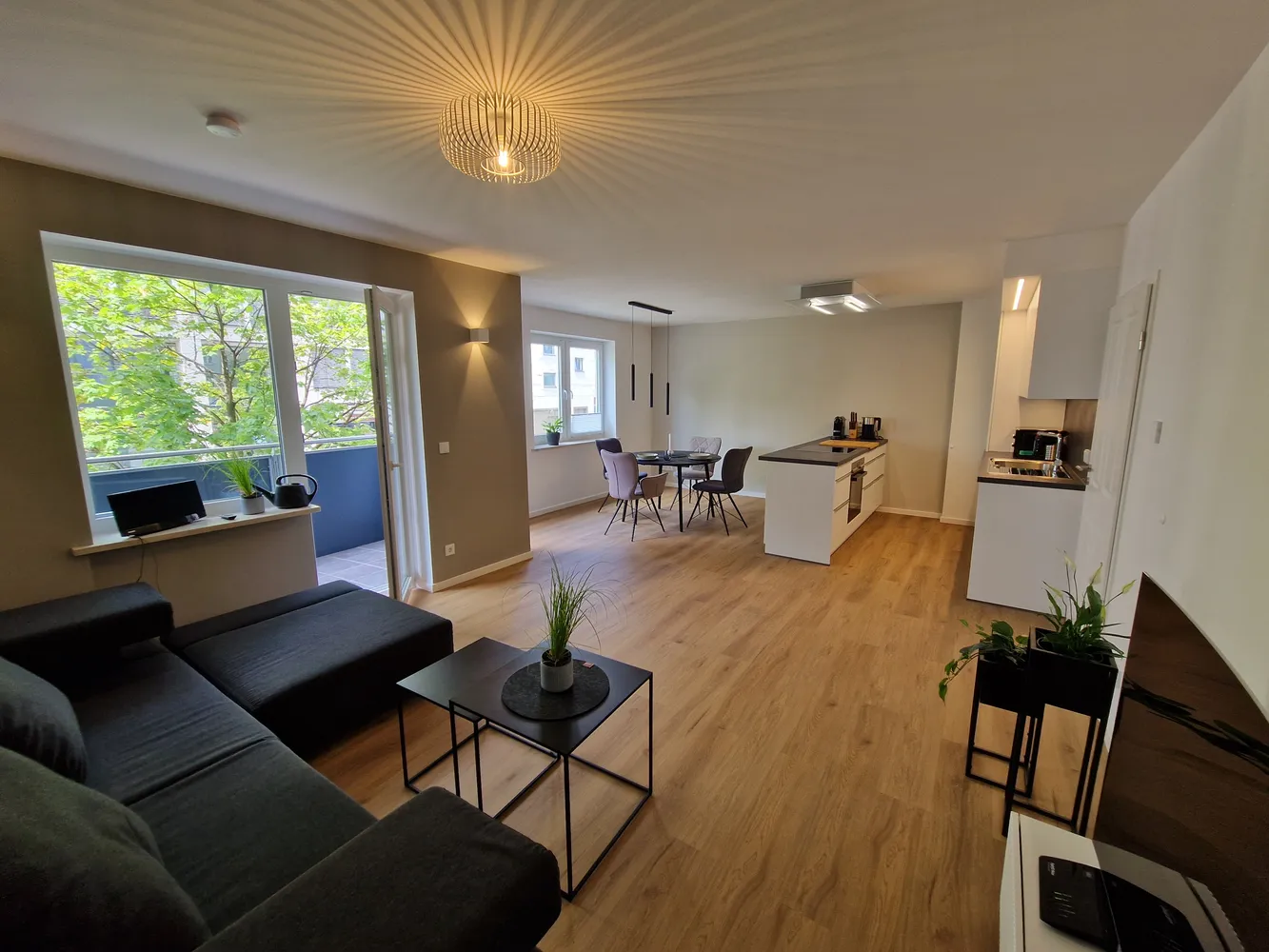 2 Zimmer Wohnung mit 64 m² in München – Bild 1