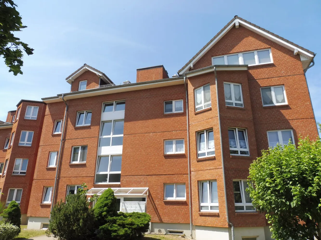 2 Zimmer Wohnung mit 74 m² in Peine – Bild 4