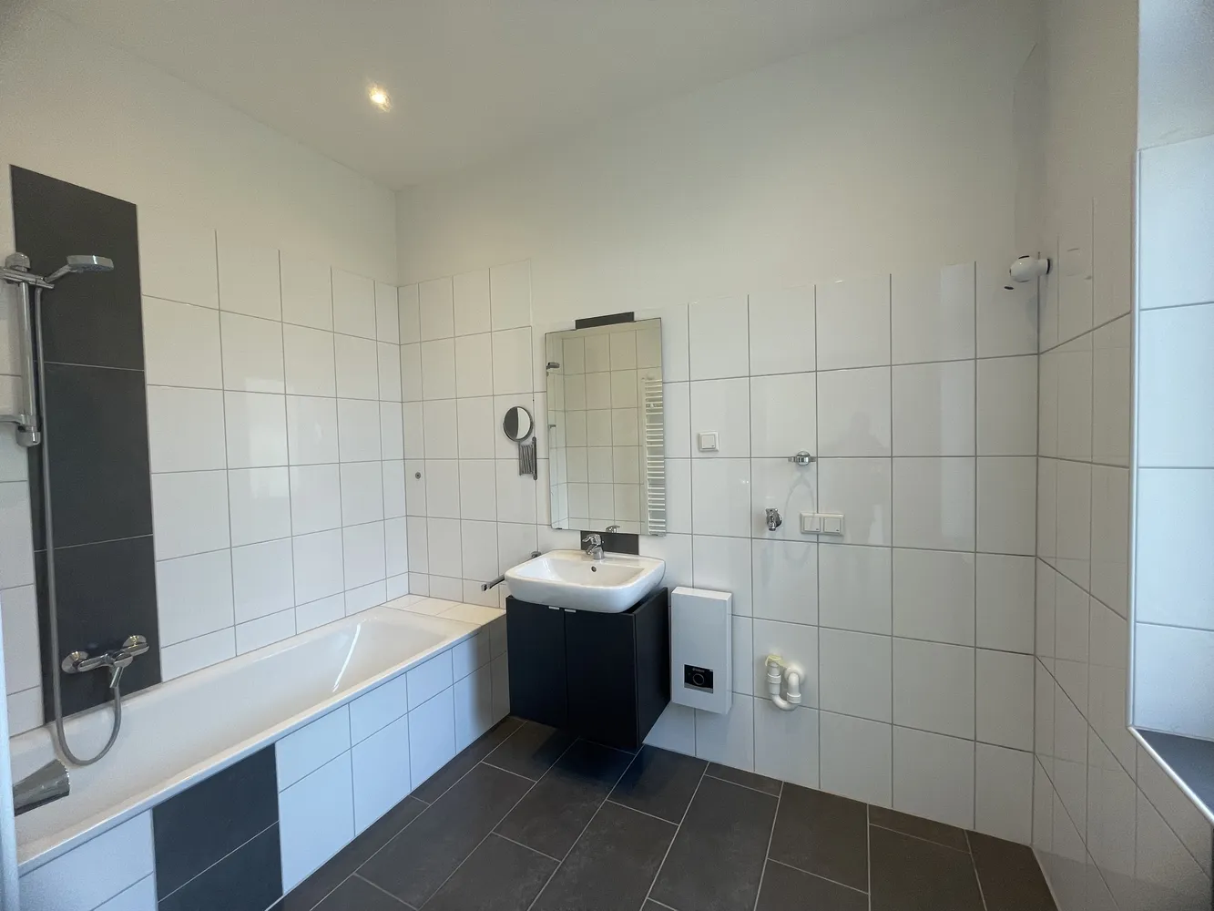 3 Zimmer Wohnung mit 85 m² in Düsseldorf – Bild 12