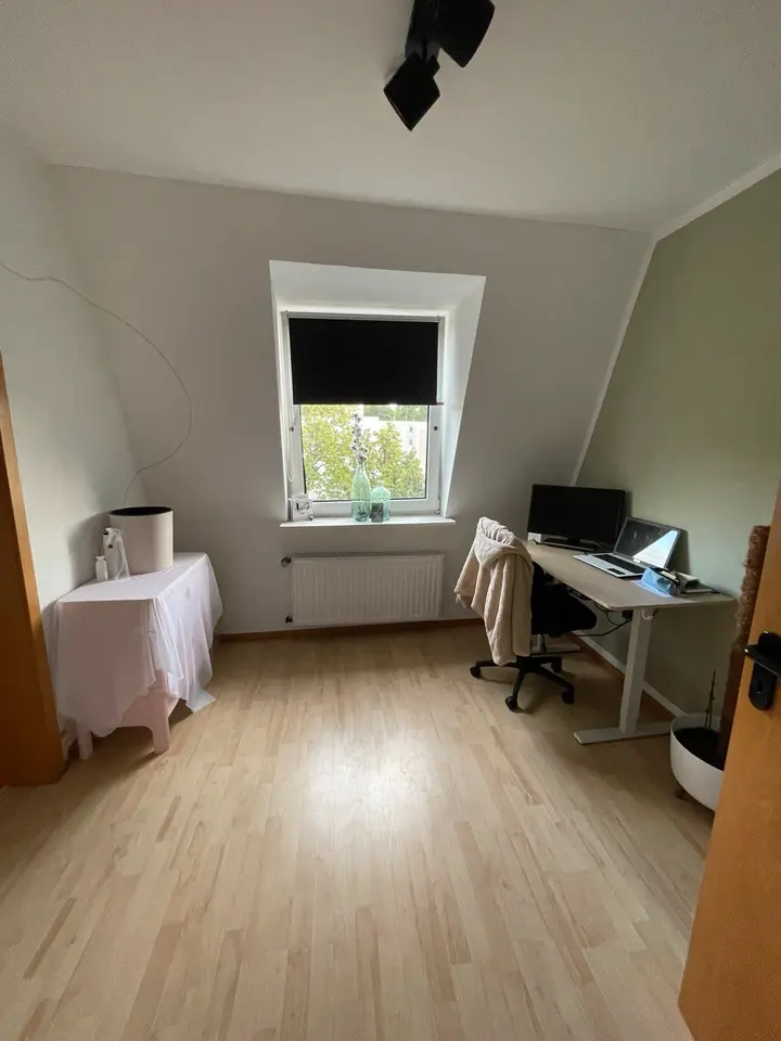 2 Zimmer Wohnung mit 69 m² in Essen – Bild 2