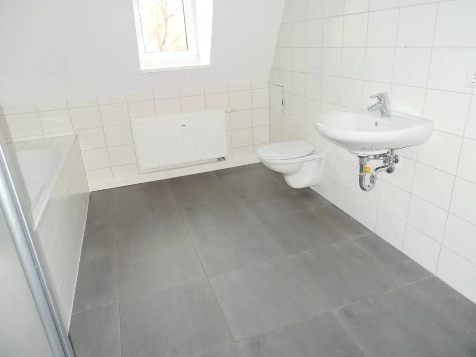 3 Zimmer Wohnung mit 99 m² in Werdau – Bild 7