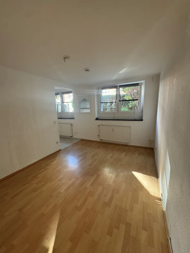 2 room apartment with 20 m² in Cologne – Photo 8