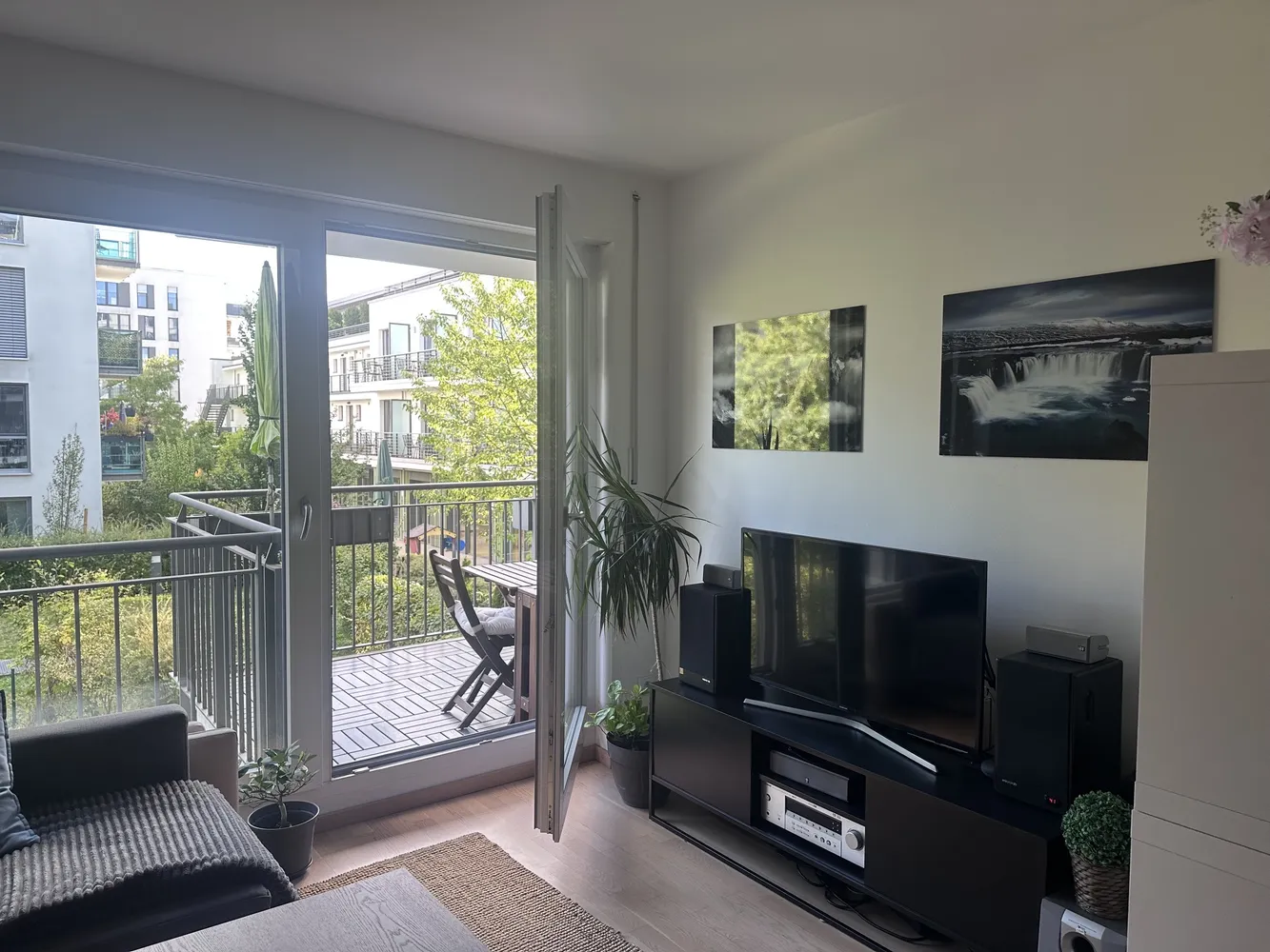 2 room apartment with 57 m² in Munich – Photo 2