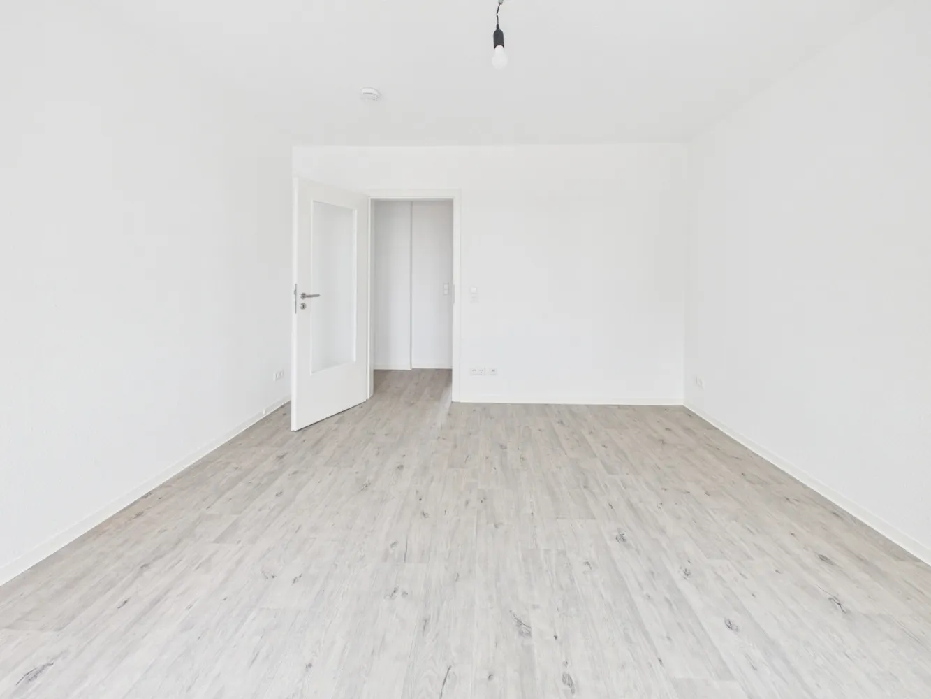 2 room apartment with 61 m² in Chemnitz – Photo 5