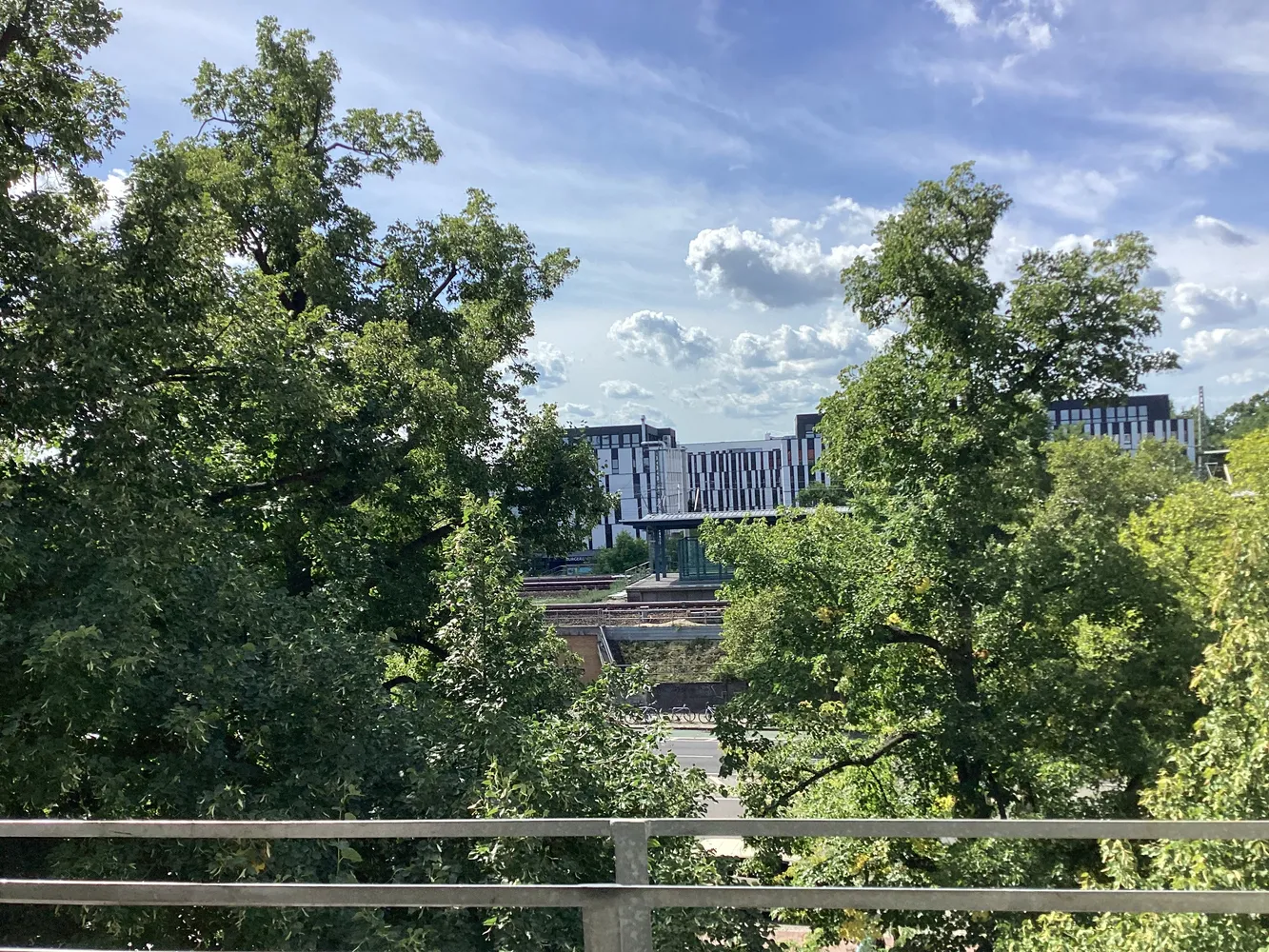 3 Zimmer Wohnung mit 110 m² in Berlin – Bild 3