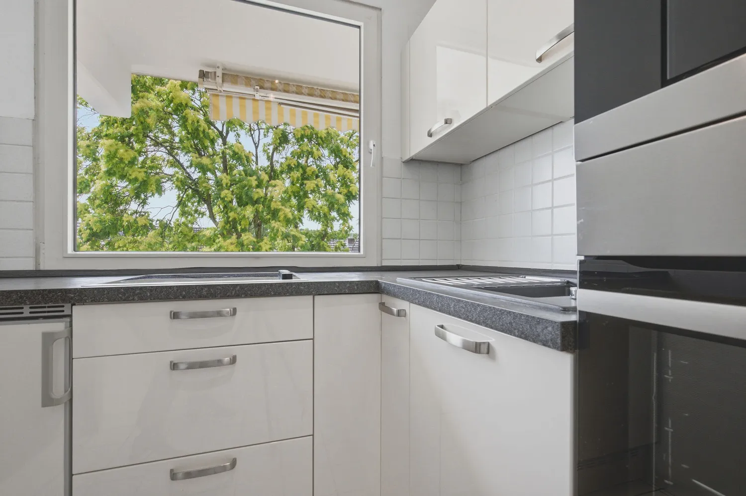 2 Zimmer Wohnung mit 60 m² in Köln – Bild 9