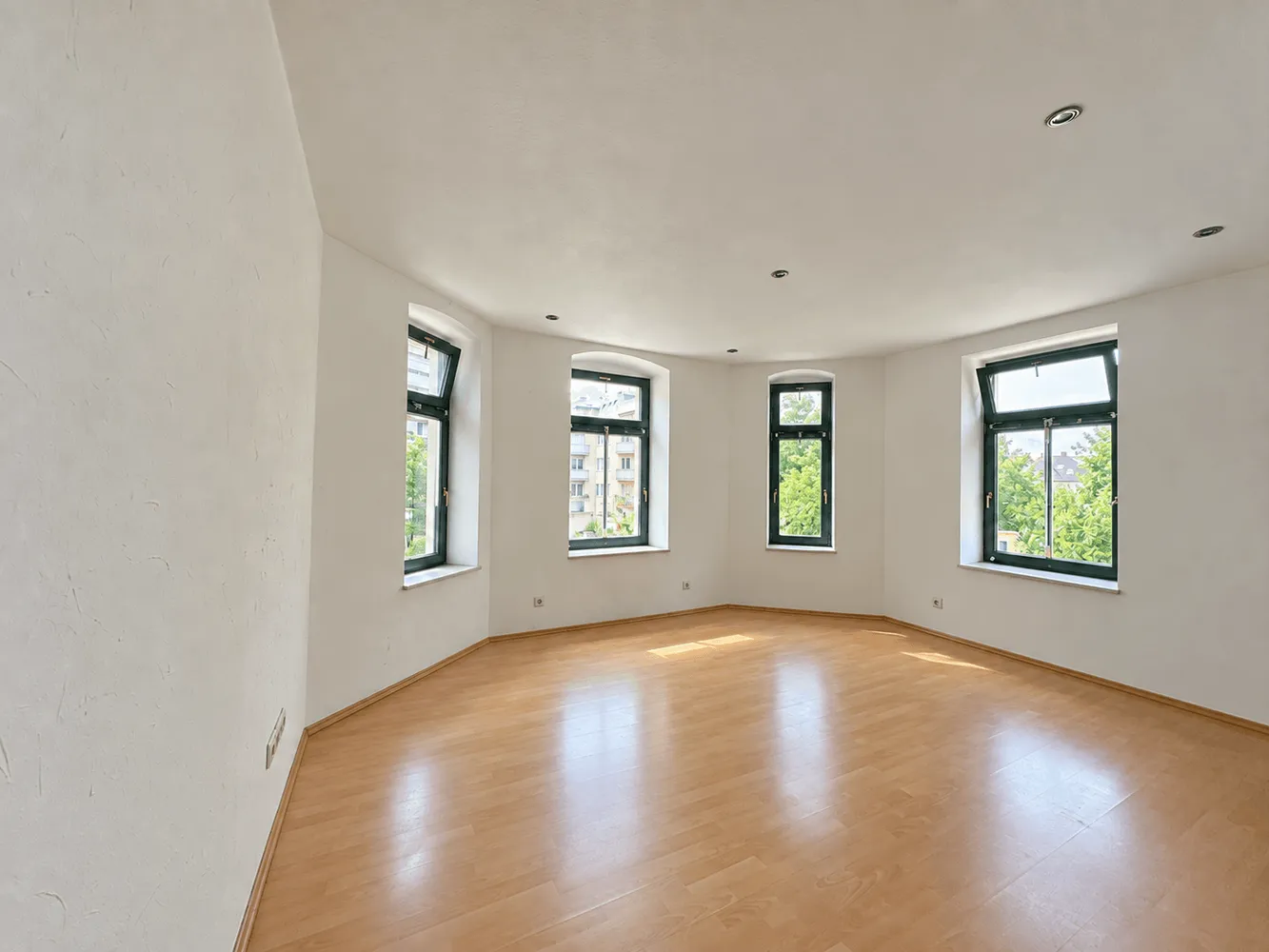 4 room apartment with 90 m² in Chemnitz – Photo 6