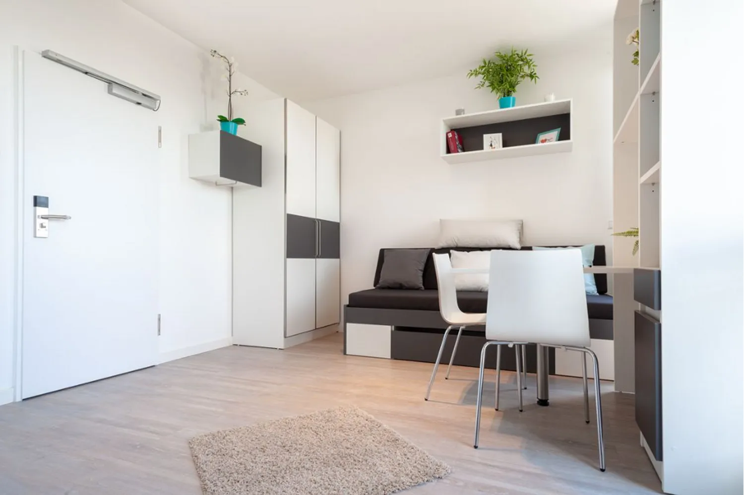 1 Zimmer Wohnung mit 14 m² in Frankfurt am Main – Bild 2