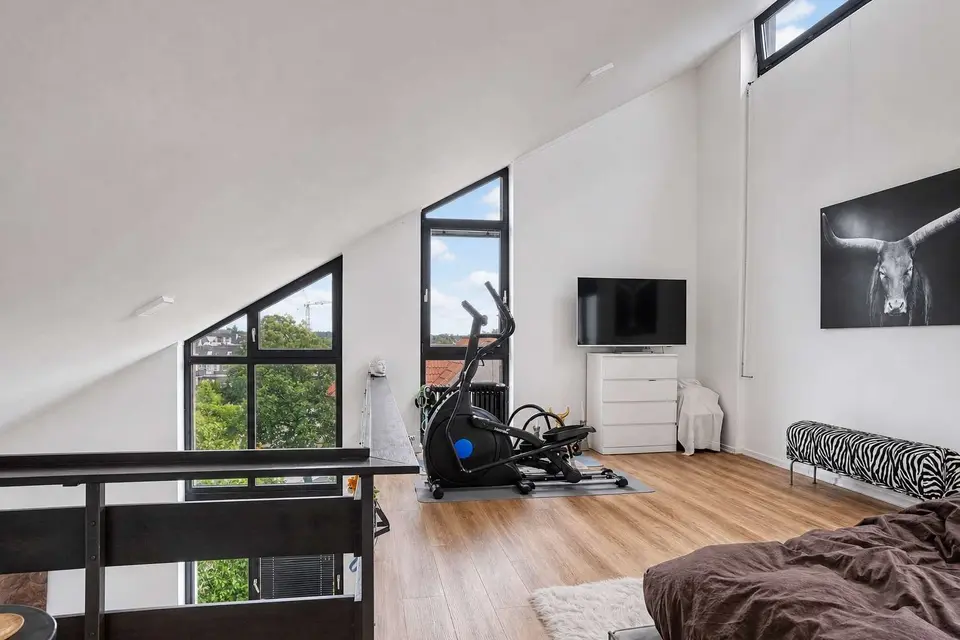 4 Zimmer Wohnung mit 121 m² in Bremen – Bild 2