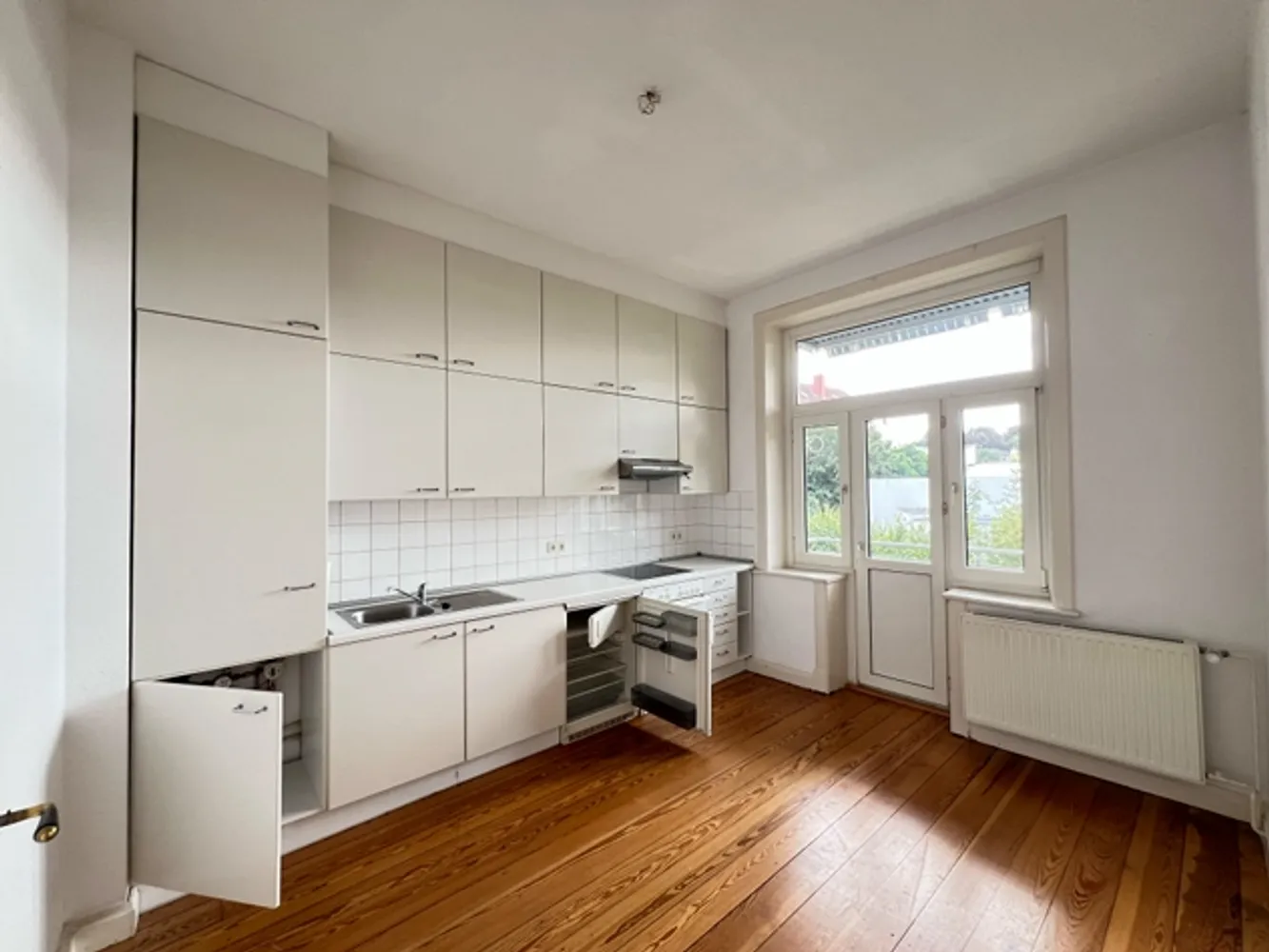 4 Zimmer Wohnung mit 106 m² in Lübeck – Bild 3