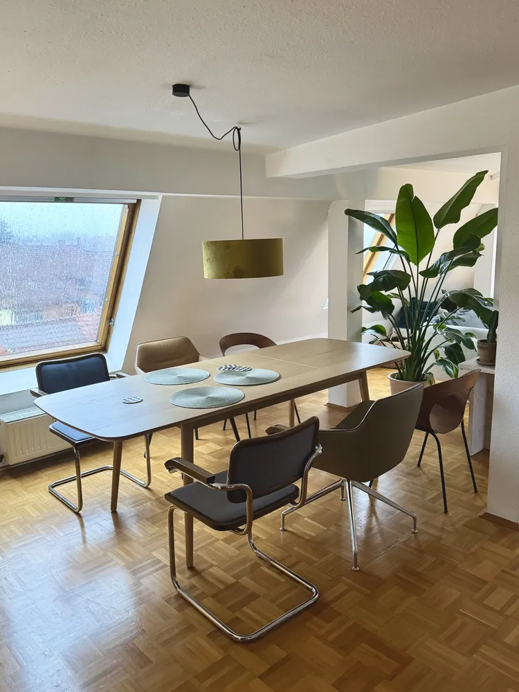 2 Zimmer Wohnung mit 85 m² in Stuttgart – Bild 1