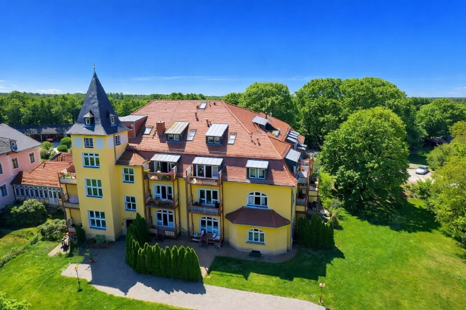 2 room apartment with 66 m² in Radebeul – Photo 8