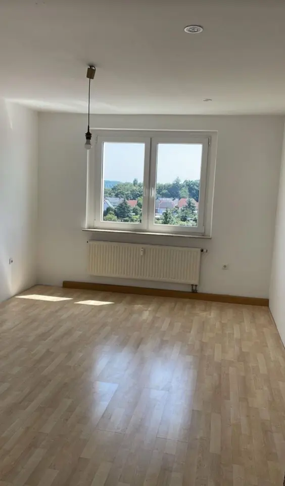 3 Zimmer Wohnung mit 55 m² in Crimmitschau – Bild 2