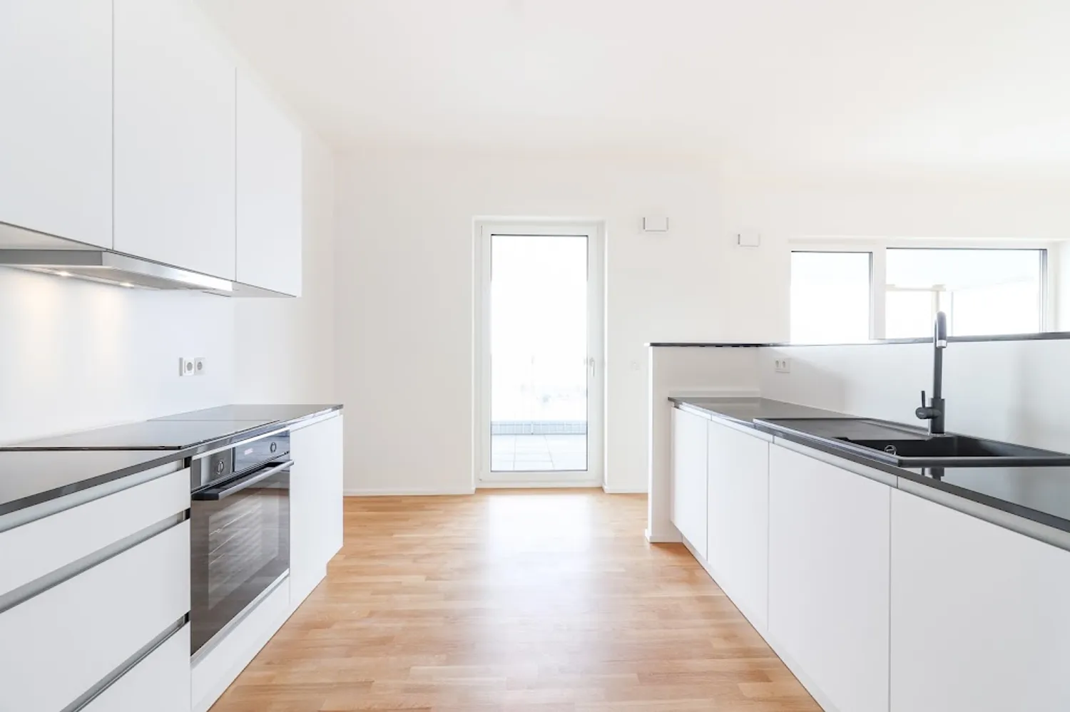 3 Zimmer Wohnung mit 117 m² in Frankfurt am Main – Bild 4