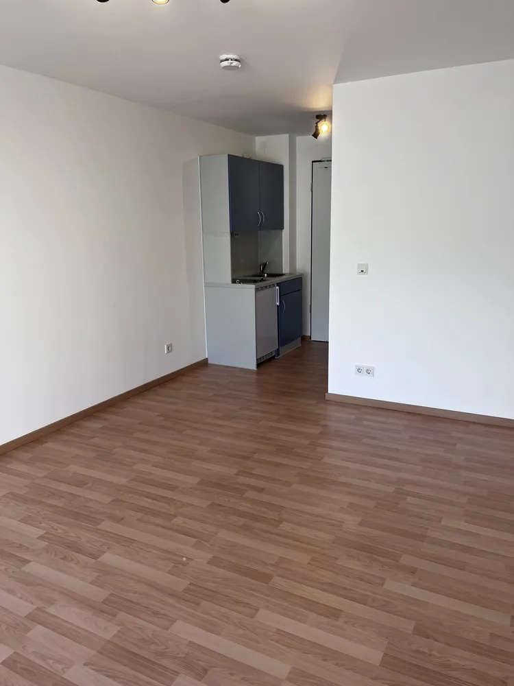 1 Zimmer Wohnung mit 23 m² in Regensburg – Bild 2