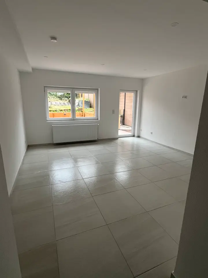 4 Zimmer Wohnung mit 110 m² in Saarbrücken – Bild 1