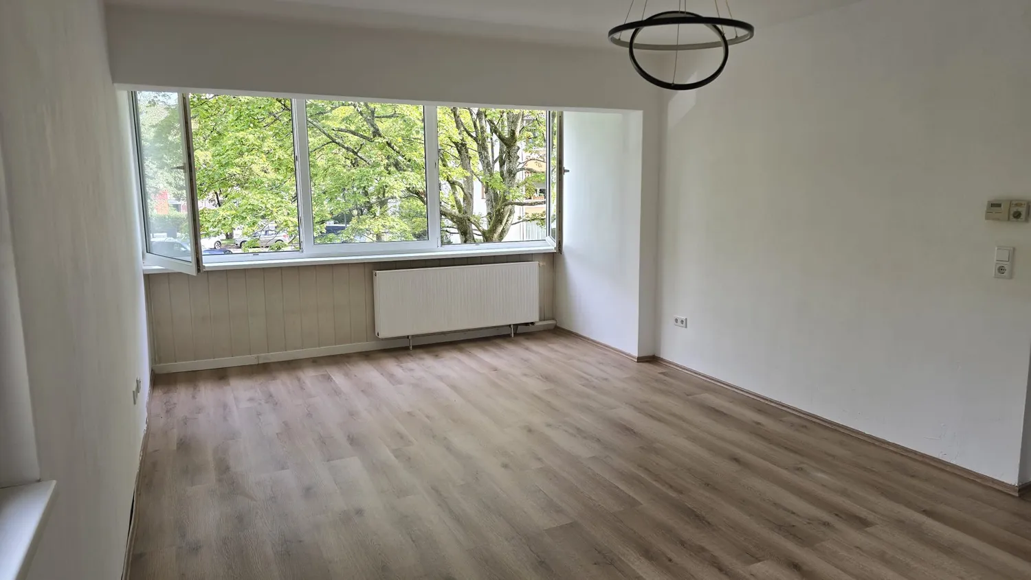 2 room apartment with 55 m² in Cologne – Photo 1