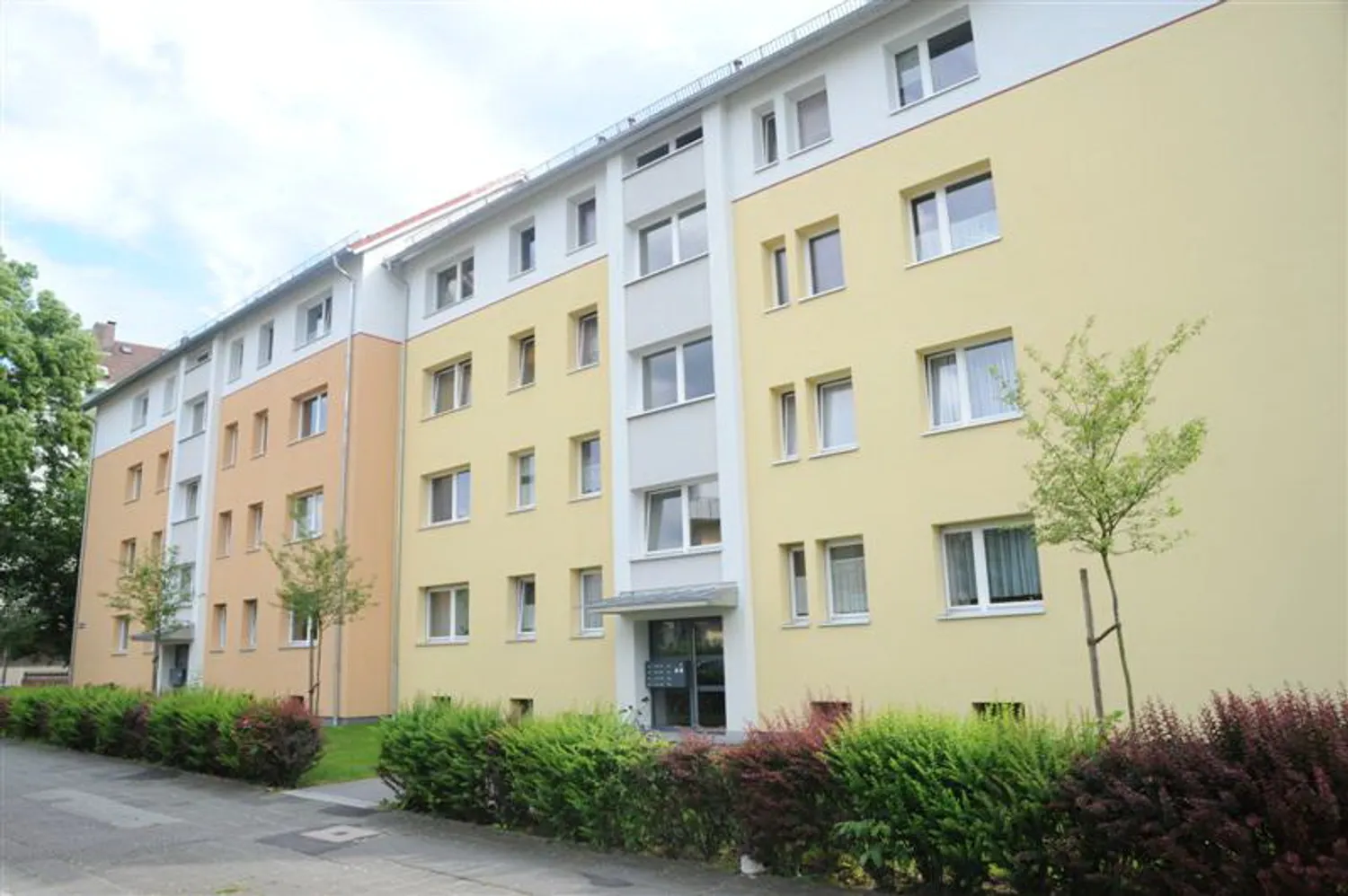 4 Zimmer Wohnung mit 94 m² in Nürnberg – Bild 1