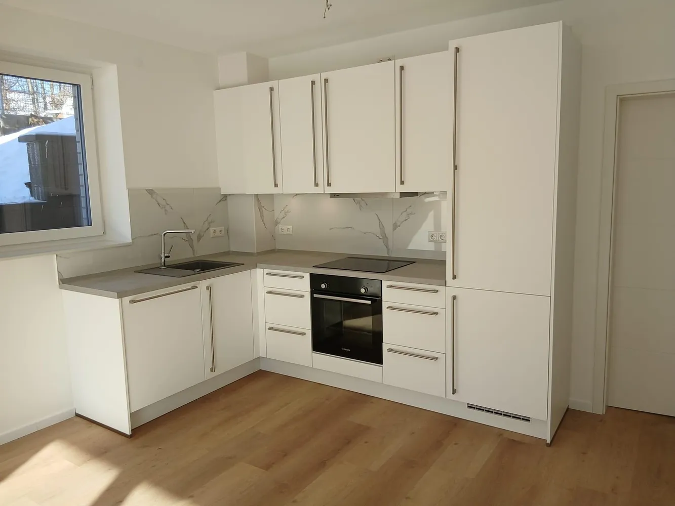 2 Zimmer Wohnung mit 74 m² in Hamburg – Bild 2