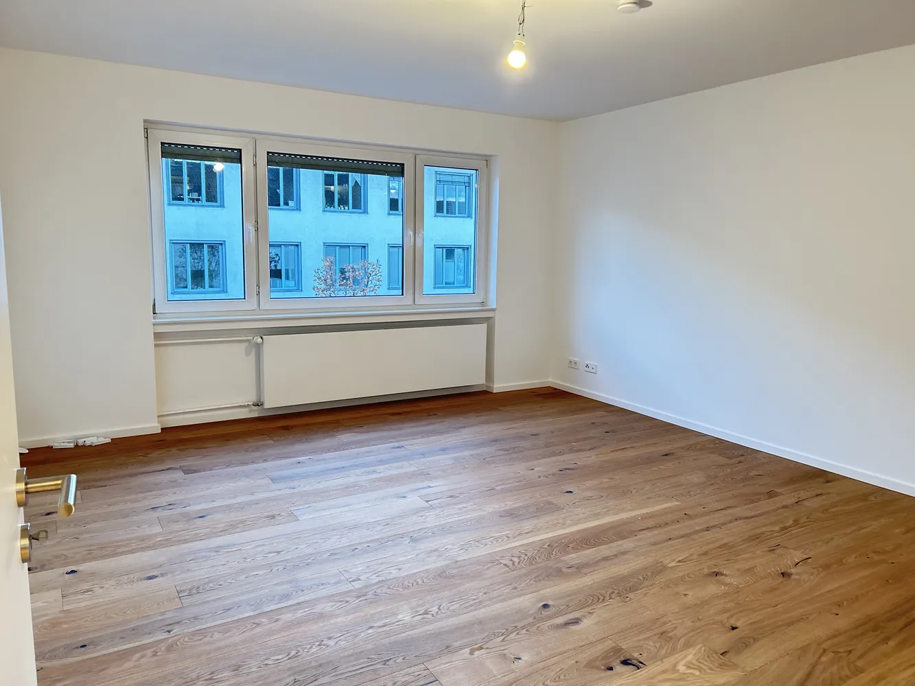 3 Zimmer Wohnung mit 95 m² in Stuttgart – Bild 4