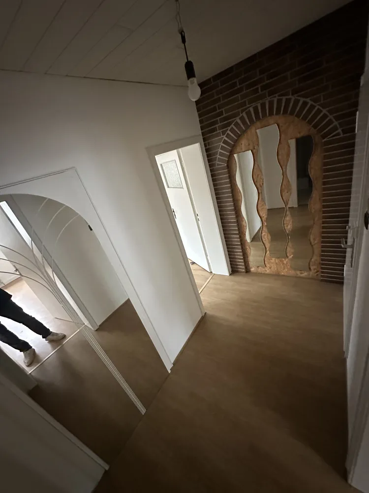 5 Zimmer Wohnung mit 100 m² in Duisburg – Bild 1