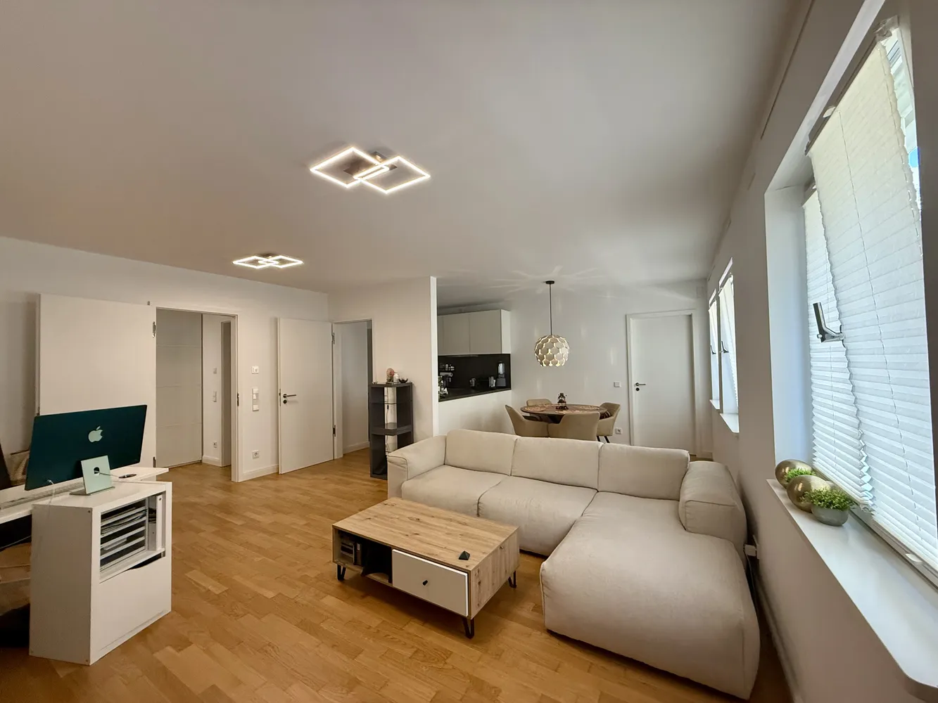 2 Zimmer Wohnung mit 71 m² in Düsseldorf – Bild 1