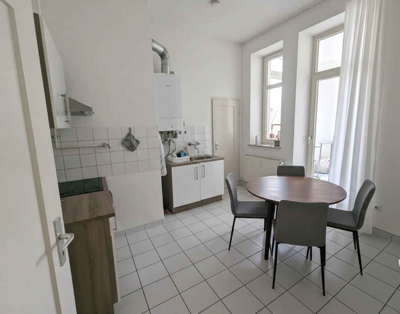 2 Zimmer Wohnung mit 77 m² in Stuttgart – Bild 3