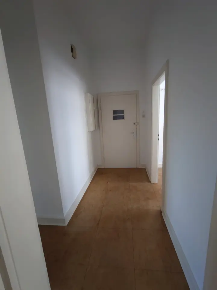 2 Zimmer Wohnung mit 70 m² in Duisburg – Bild 9