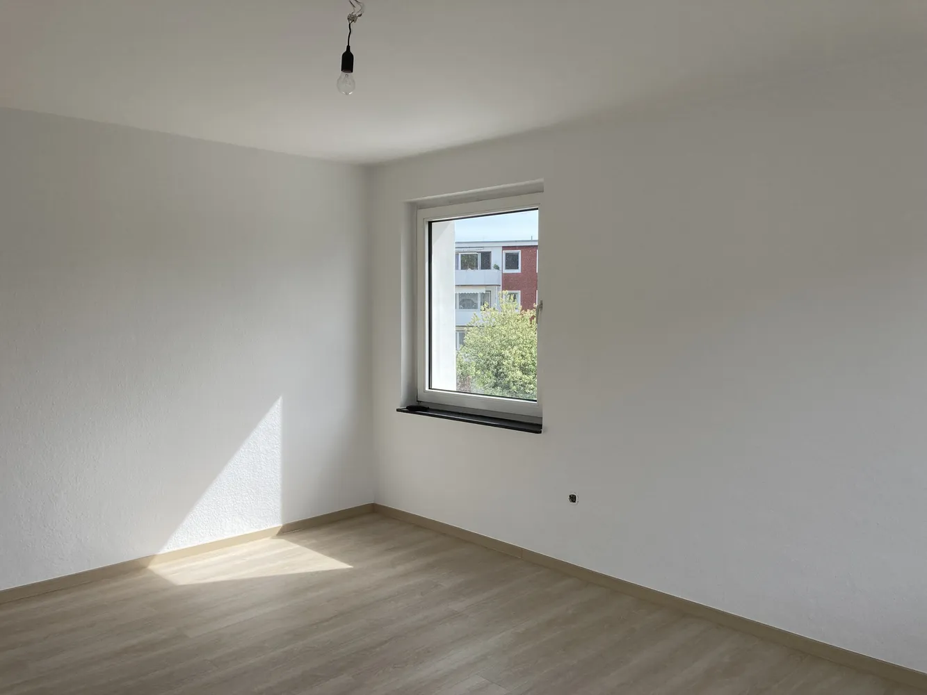 2 Zimmer Wohnung mit 53 m² in Hannover – Bild 2
