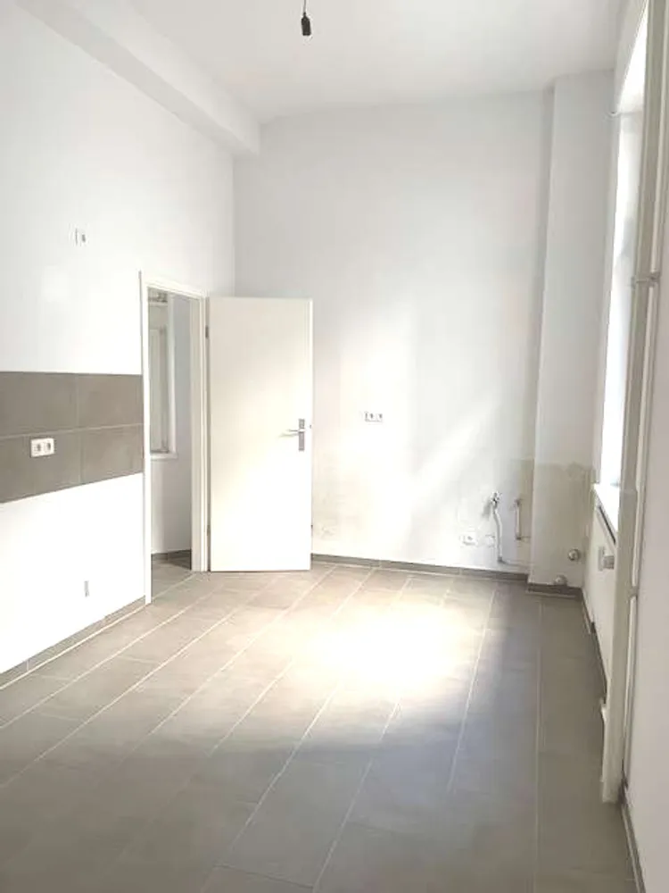 2 room apartment with 69 m² in Frankfurt am Main – Photo 4