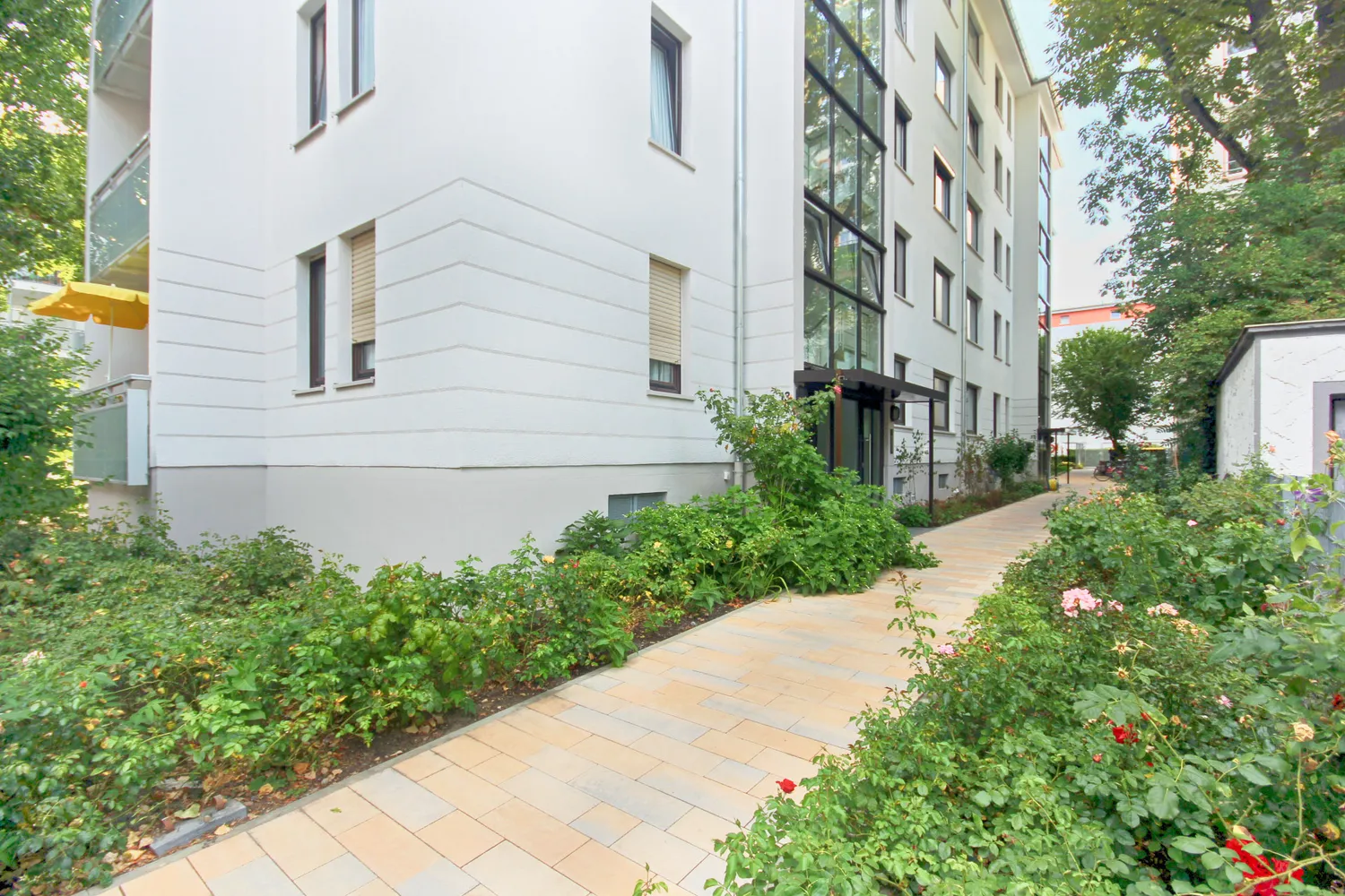 3 room apartment with 60 m² in Frankfurt am Main – Photo 1