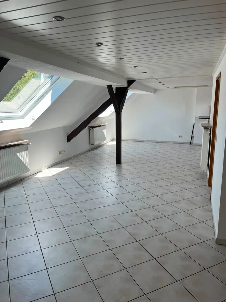 3 Zimmer Wohnung mit 78 m² in Saarbrücken – Bild 2