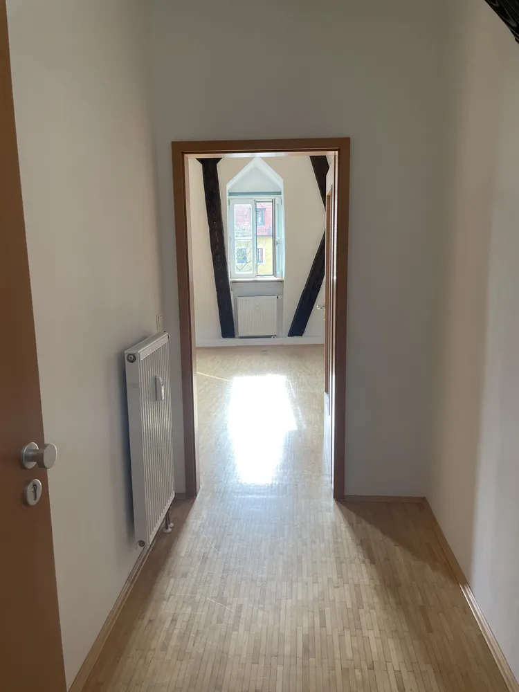 2 Zimmer Wohnung mit 59 m² in Regensburg – Bild 3