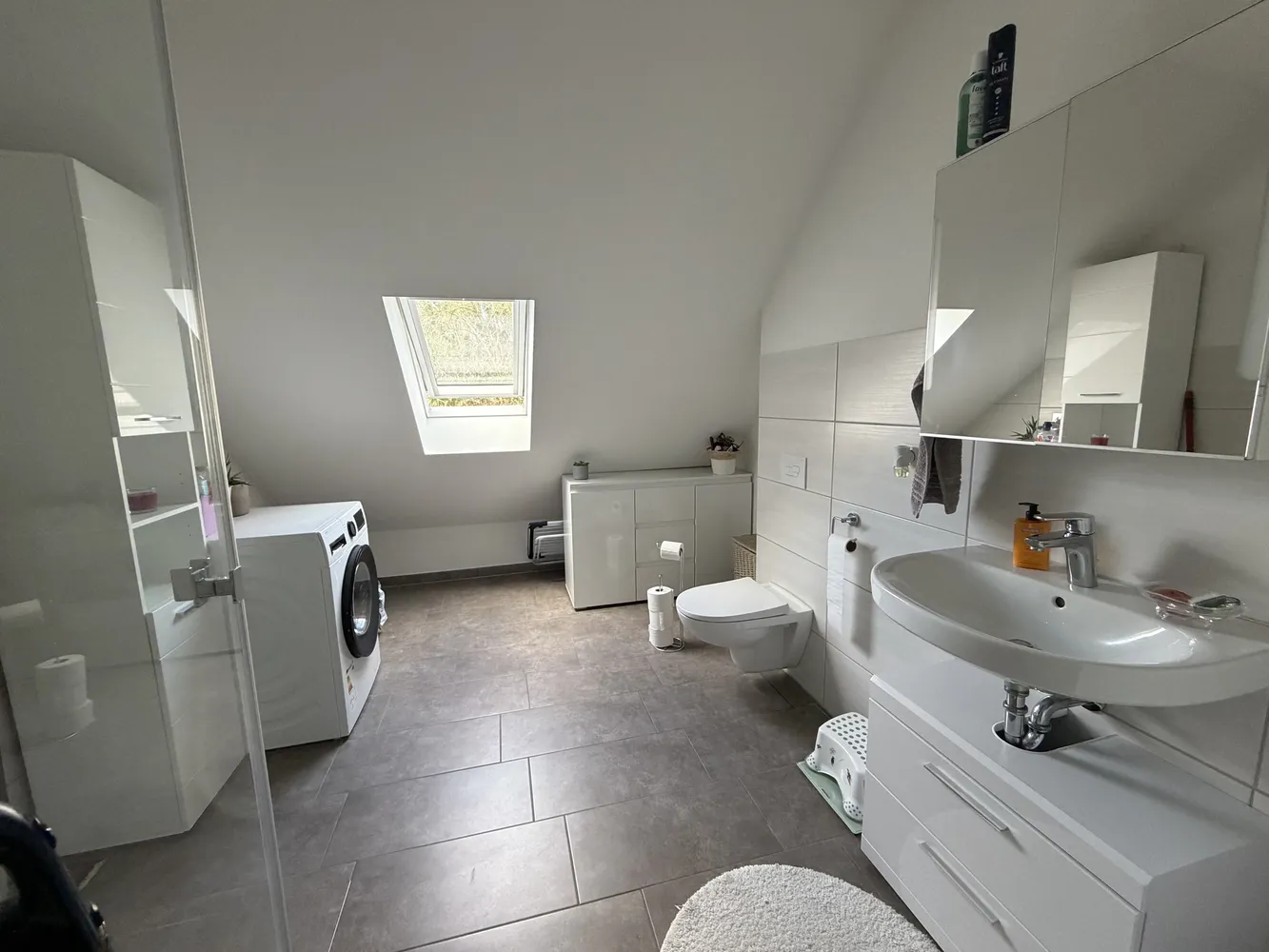 3 Zimmer Wohnung mit 112 m² in Hamburg – Bild 6