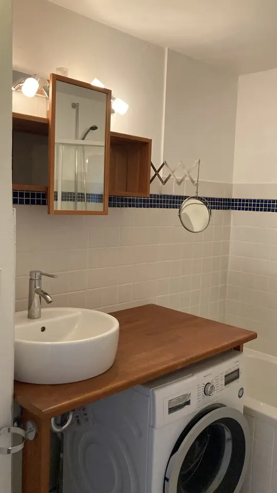 Shared room with 100 m² in Stuttgart – Photo 5