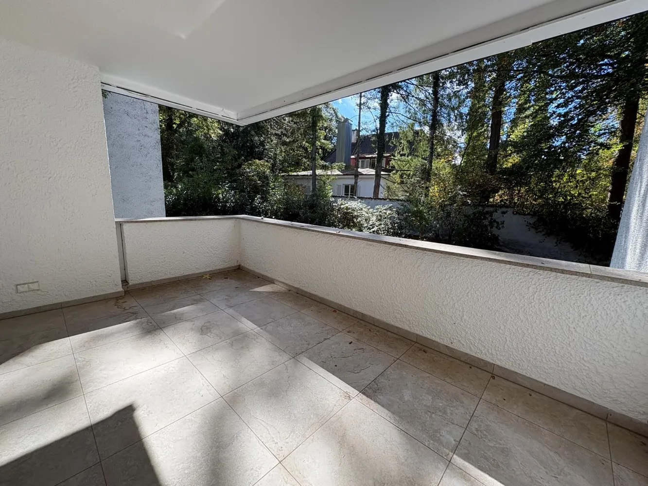 4 Zimmer Wohnung mit 152 m² in München – Bild 1