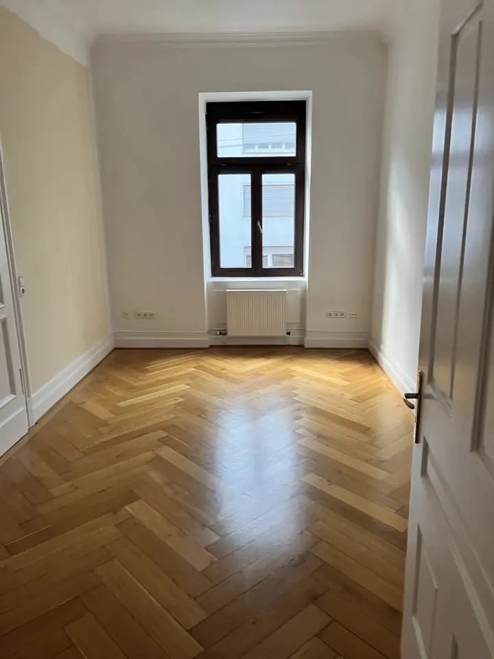 5 Zimmer Wohnung mit 162 m² in Stuttgart – Bild 4