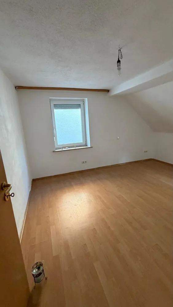 1 Zimmer Wohnung mit 15 m² in Augsburg – Bild 2