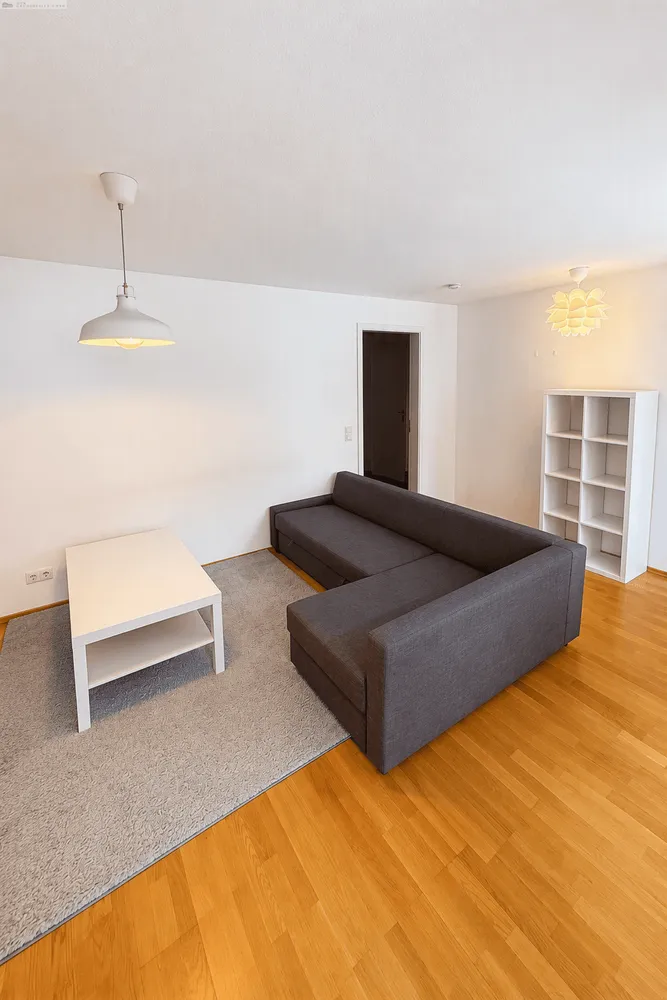 2 Zimmer Wohnung mit 52 m² in München – Bild 4