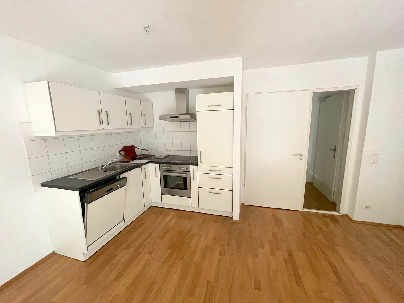 2 Zimmer Wohnung mit 62 m² in Frankfurt am Main – Bild 2