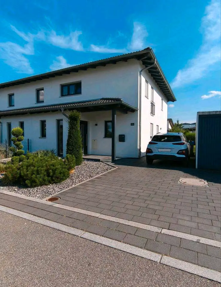 4 Zimmer Haus mit 116 m² in Straubing – Bild 1