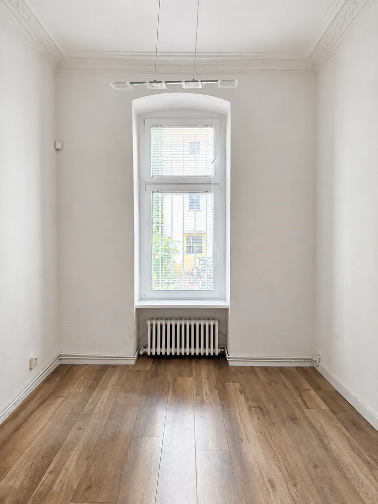 4 Zimmer Wohnung mit 130 m² in Berlin – Bild 3
