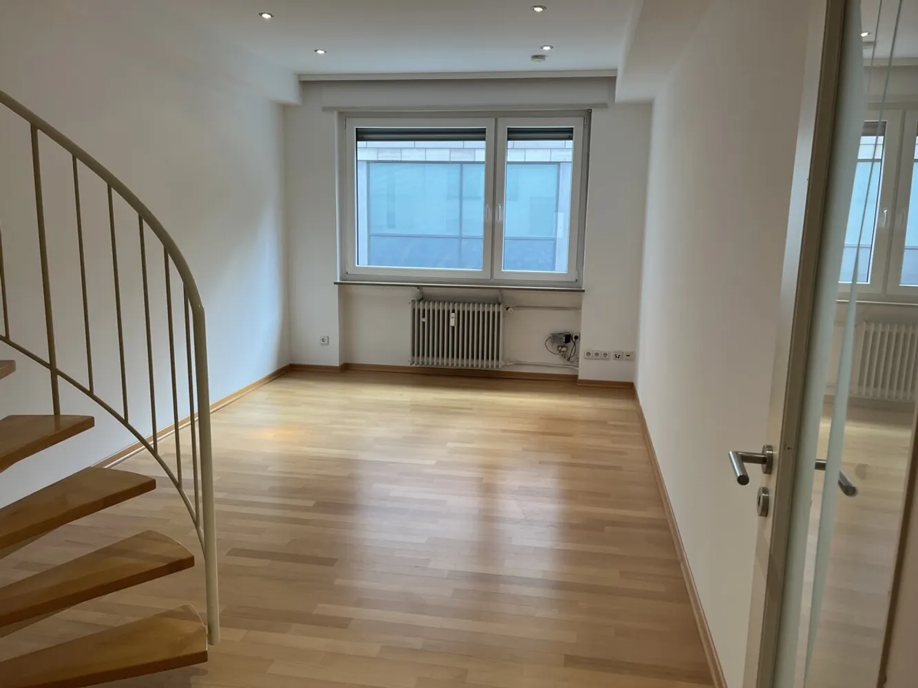 7 Zimmer Wohnung mit 178 m² in Mannheim – Bild 4