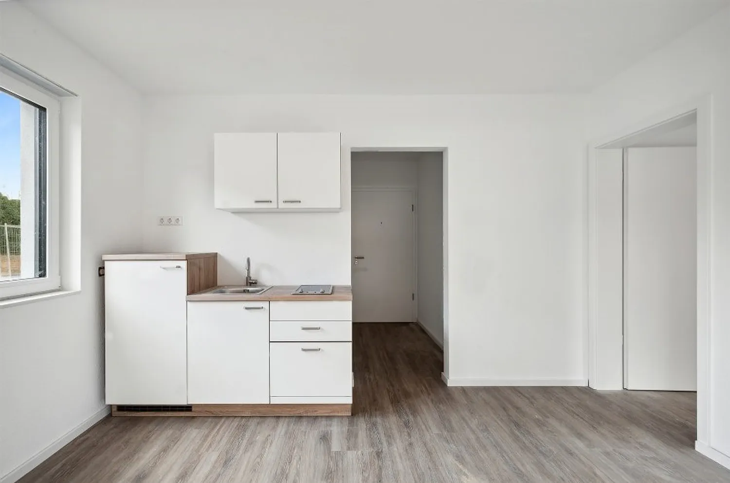 2 room apartment with 48 m² in Hanover – Photo 2