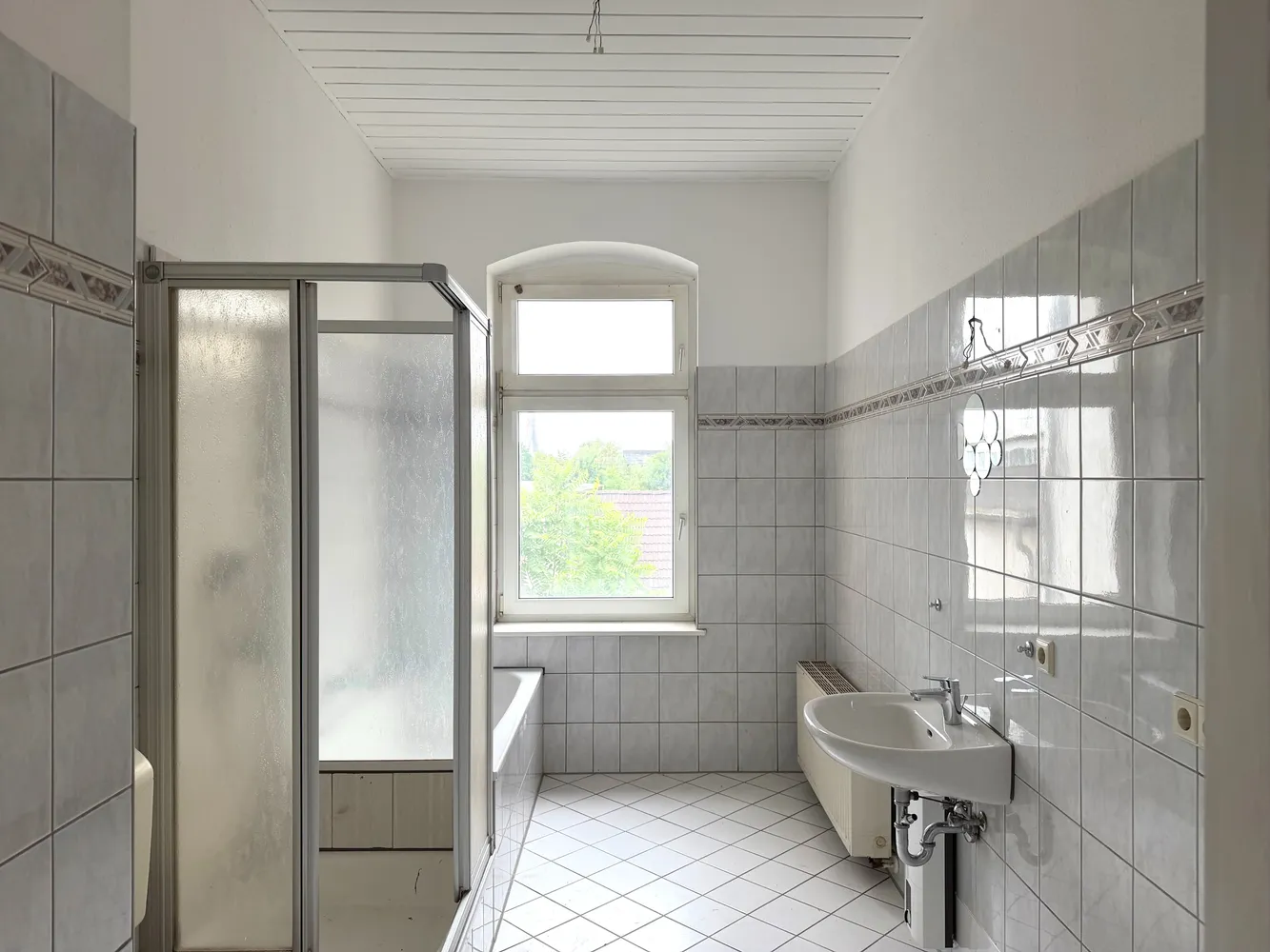2 Zimmer Wohnung mit 60 m² in Halle (Saale) – Bild 9